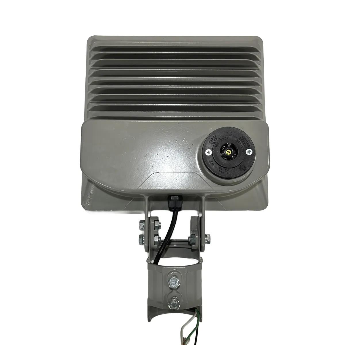 Luminária Pública LED 5000K - Base 3 Pinos - 30W a 240W - Bivolt 150 lm/W - Miniatura 6